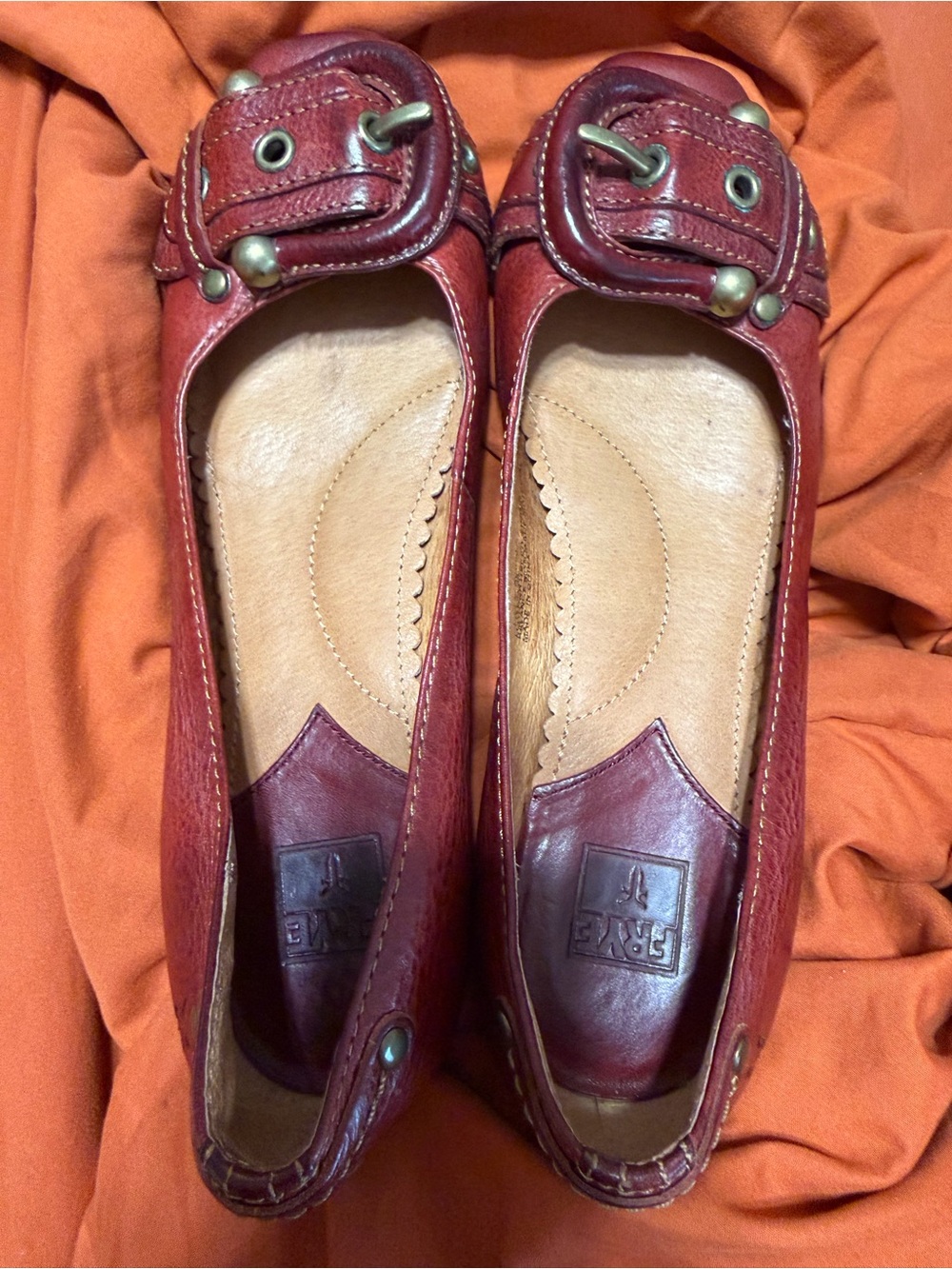 Womens FRYE LEATHER FLATS